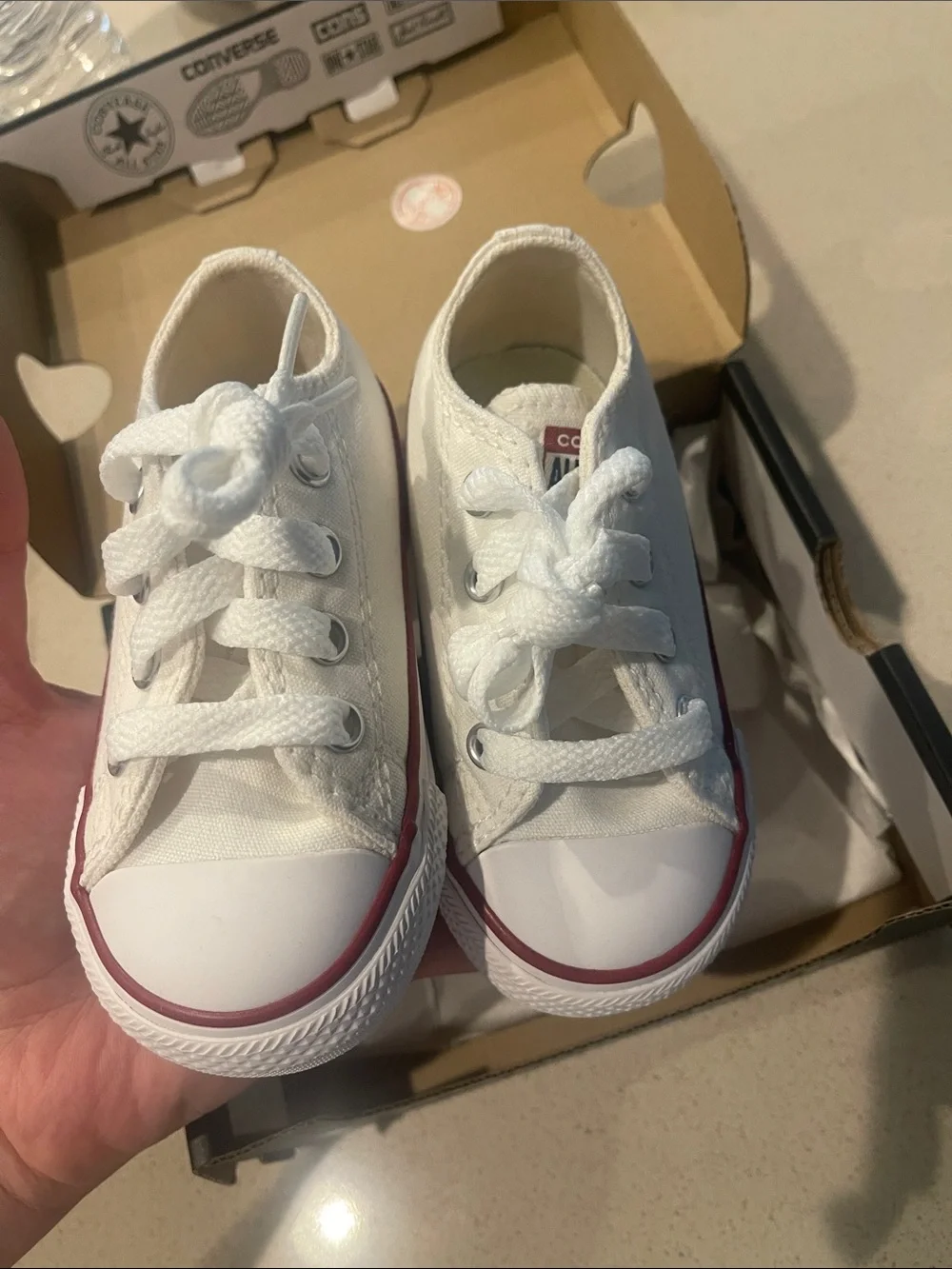 $47 NEW Baby Converse Kids White Low Top Sneakers toddler first shoes boy girl 5
